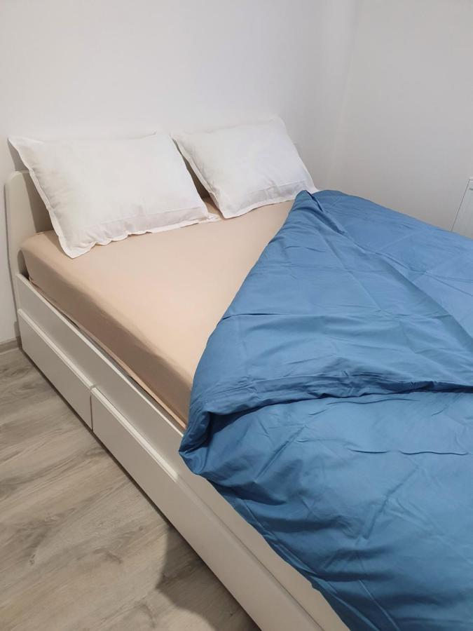 Apartament 3 Cam Grand Arena Bucureşti Eksteriør bilde